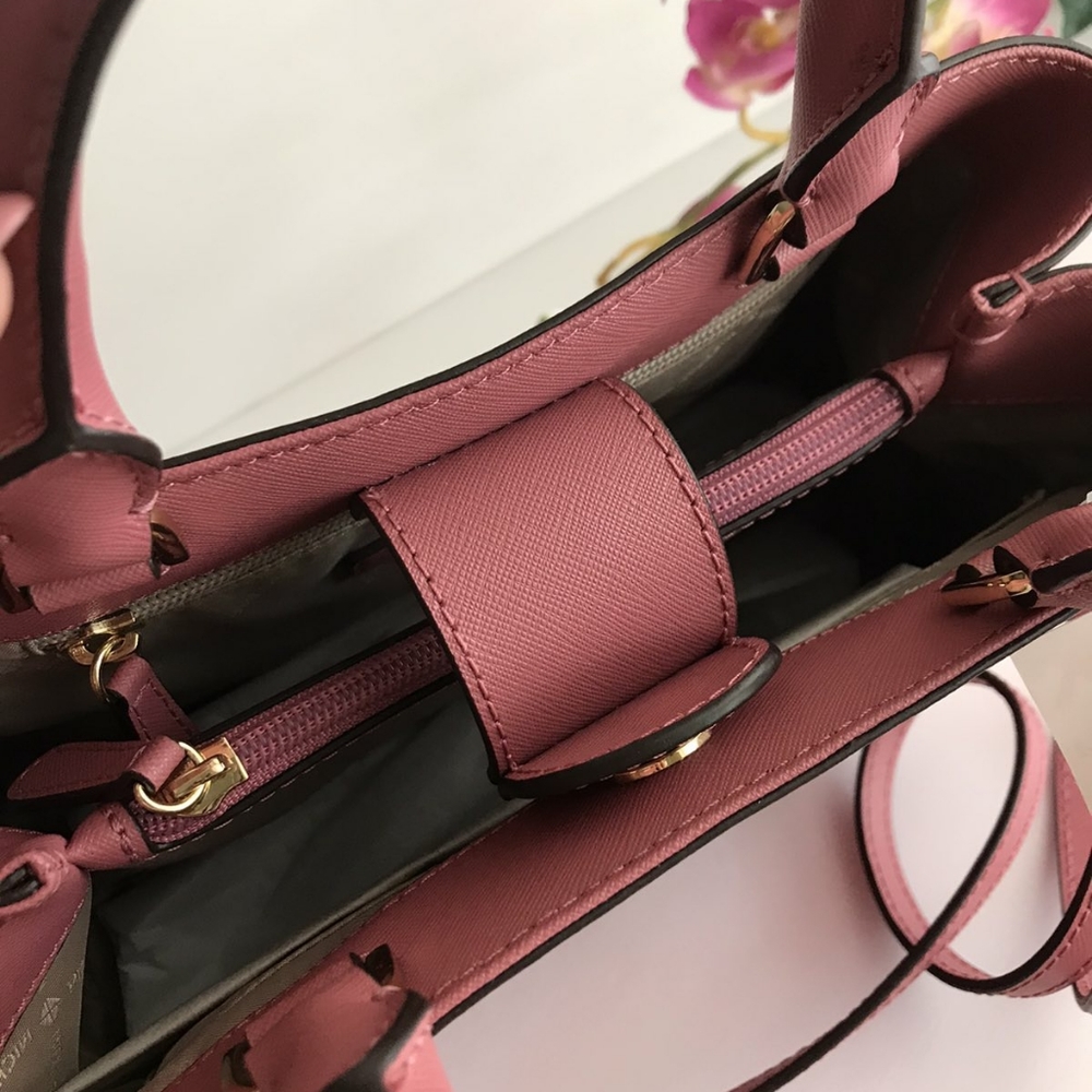 NWOT MICHAEL KORS HAILEE MEDIUM SATCHEL CROSSBODY - Picture 5 of 11